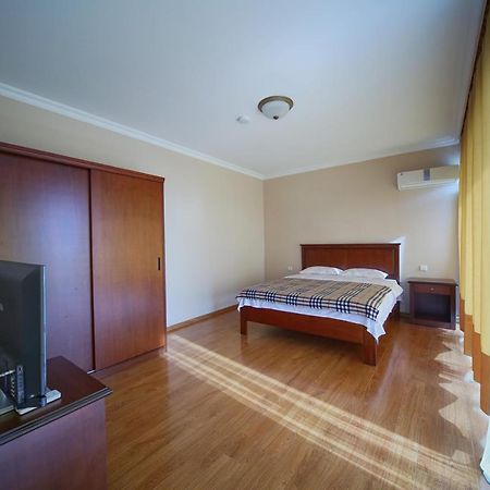 Bagrati 1003 Hotel Kutaisi Eksteriør billede