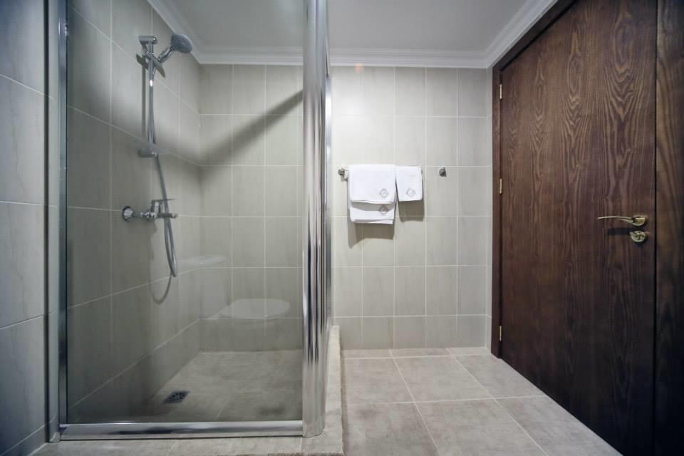 Bagrati 1003 Hotel Kutaisi Eksteriør billede